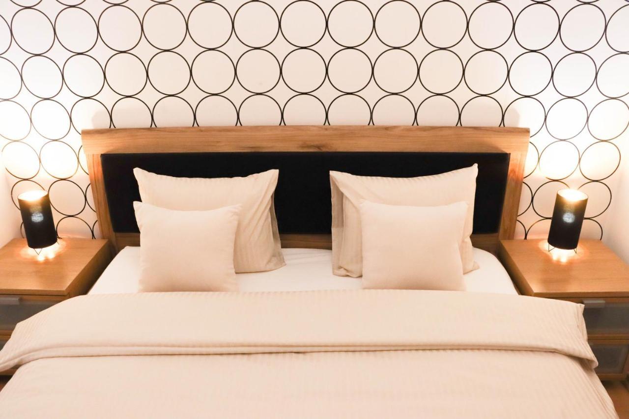 Josephine Apartment Будапеща Екстериор снимка